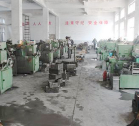 <b>車間地面油污較多，洗地機可以清理嗎？</b>